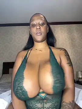 sexyBoobies98 online show from October 31, 4:03 pm