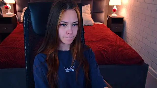 UliaNeer online show from March 11, 5:12 am