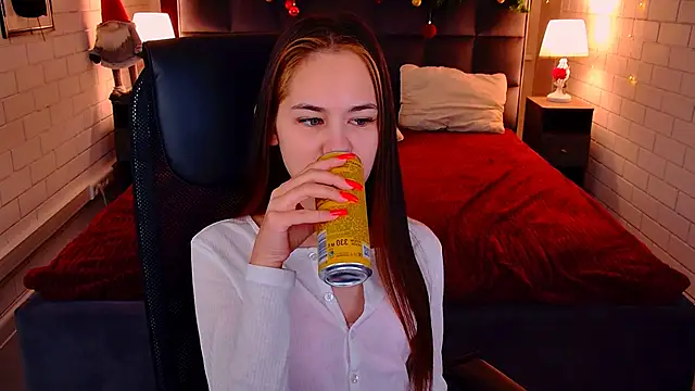 UliaNeer online show from January 16, 5:11 am