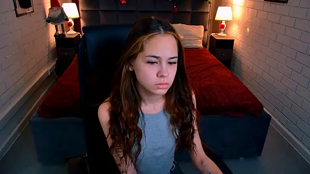 UliaNeer online show from January 10, 5:03 am