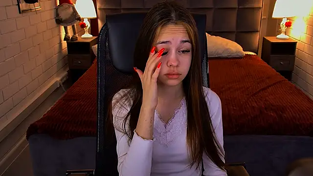 UliaNeer online show from February 3, 5:05 am