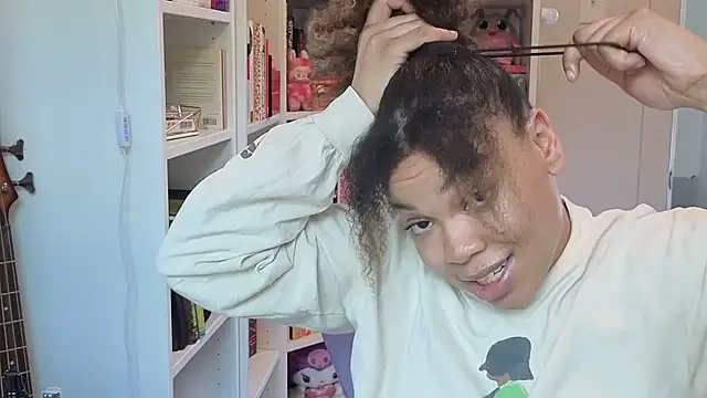 zahrabliss online show from September 26, 8:05 pm