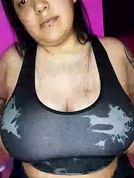 Snapshot of kittenFreyja_ chatting on September 30, 11:11 pm kittenFreyja  online show from September 30, 11:11 pm