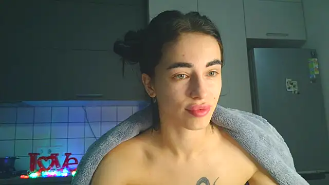 Snapshot of EvaMelnik chatting on October 19, 5:48 pm EvaMelnik online show from October 19, 5:48 pm