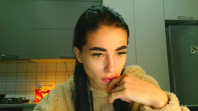 Snapshot of EvaMelnik chatting on September 29, 5:18 pm EvaMelnik online show from September 29, 5:18 pm