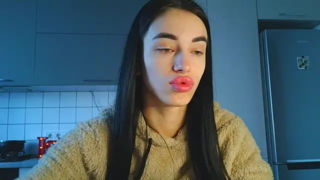 Snapshot of EvaMelnik chatting on November 14, 1:37 pm EvaMelnik online show from November 14, 1:37 pm