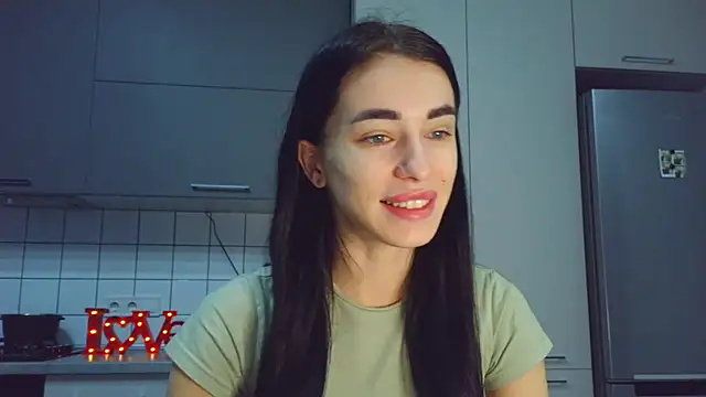 Snapshot of EvaMelnik chatting on November 7, 3:38 pm EvaMelnik online show from November 7, 3:38 pm