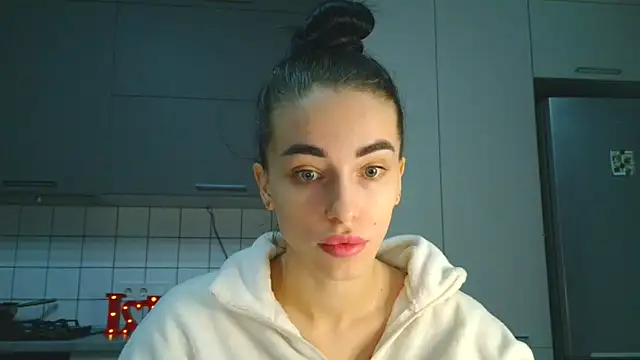 Snapshot of EvaMelnik chatting on November 12, 4:11 pm EvaMelnik online show from November 12, 4:11 pm