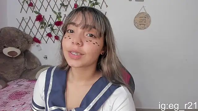 emma grays2 online show from November 19, 5:29 am