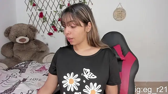 emma grays2 online show from December 3, 6:36 am