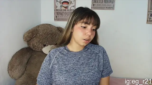 Snapshot of emma_grays2 chatting on February 17, 5:49 am emma grays2 online show from February 17, 5:49 am