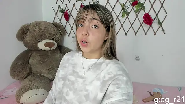 emma grays2 online show from October 10, 4:02 am