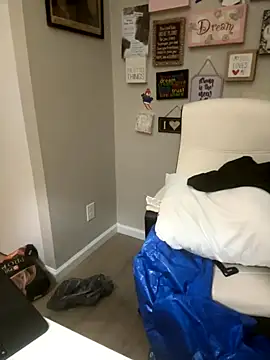 Juicystorm online show from September 18, 2:25 am