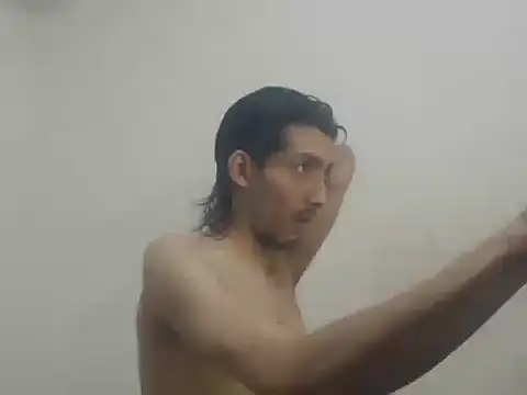 Snapshot of snackontime18 chatting on May 26, 4:32 am snackontime18 online show from May 26, 4:32 am
