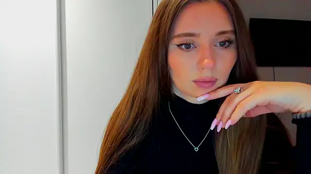 Snapshot of BeatriceAddams chatting on October 3, 1:34 pm BeatriceAddams online show from October 3, 1:34 pm