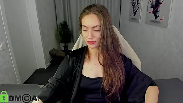 Agnes Wells online show from November 12, 9:46 am