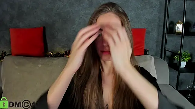 Agnes Wells online show from January 8, 9:26 am