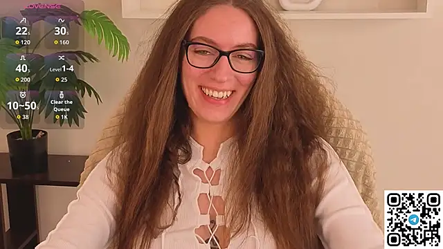 Agnes Wells online show from March 22, 9:22 am