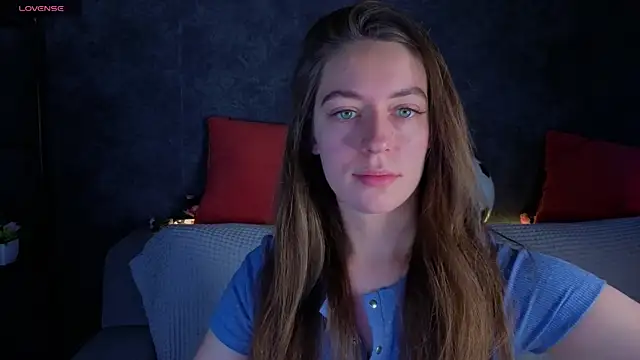 Agnes Wells online show from June 22, 1:11 am