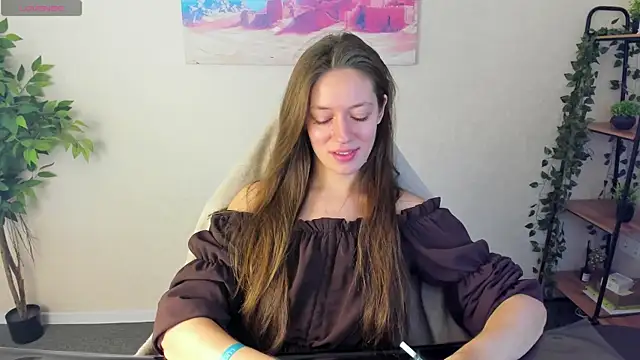 Agnes Wells online show from July 12, 1:17 am