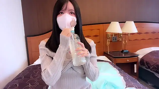 moemilk online show from March 5, 12:18 am