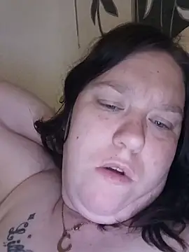 Feuchtekitty92xh online show from October 13, 5:14 pm