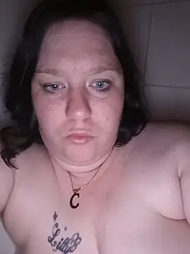 Feuchtekitty92xh online show from October 25, 7:47 pm