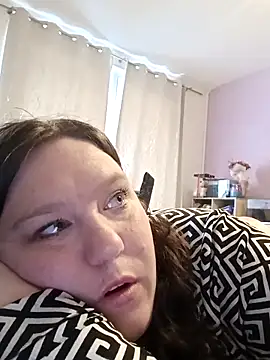 Feuchtekitty92xh online show from October 15, 8:55 am