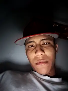 Snapshot of Davig4 chatting on September 23, 2:51 am Davig4 online show from September 23, 2:51 am
