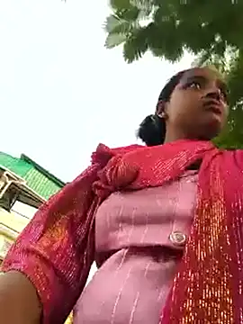 Snapshot of 20000A chatting on October 8, 9:33 am 20000A online show from October 8, 9:33 am