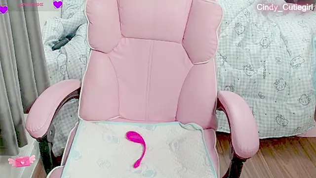 Snapshot of Cindy_Cutiegirl chatting on July 9, 10:20 pm Cindy Cutiegirl online show from July 9, 10:20 pm