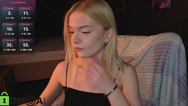 Carrie Foster online show from March 30, 1:45 pm