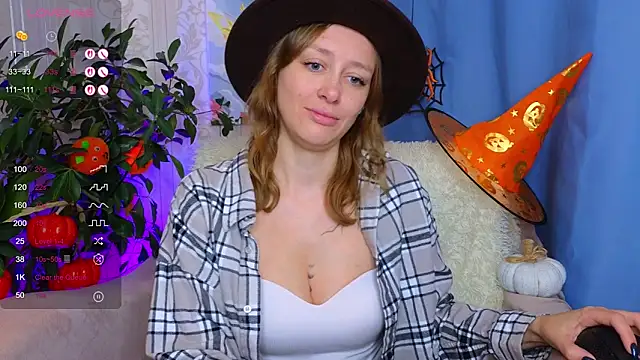 evashiny  online show from October 31, 3:03 am