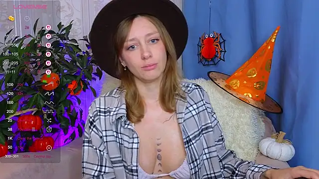 evashiny  online show from October 29, 4:00 am