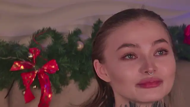 Snapshot of AriWild chatting on January 12, 4:19 am AriWild online show from January 12, 4:19 am