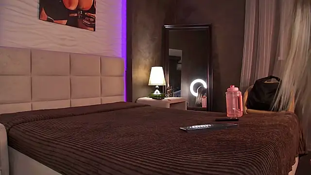 AriWild online show from October 13, 4:36 am