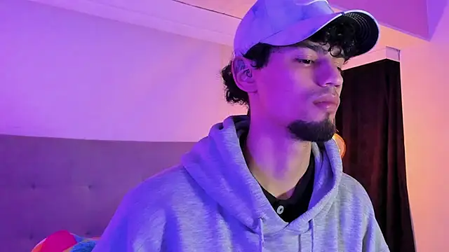 Chris Angel  online show from April 14, 3:44 am