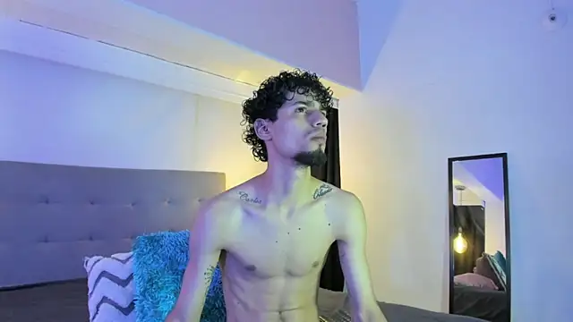 Chris Angel  online show from April 18, 3:42 am