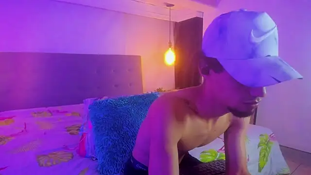 Chris Angel  online show from April 7, 3:41 am