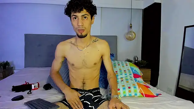 Chris Angel  online show from February 17, 3:26 am