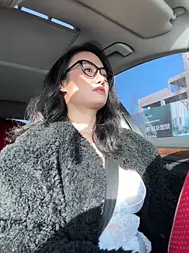 Snapshot of wen521 chatting on December 2, 1:28 am wen521 online show from December 2, 1:28 am