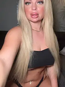  Lilly angel online show from March 3, 9:00 pm