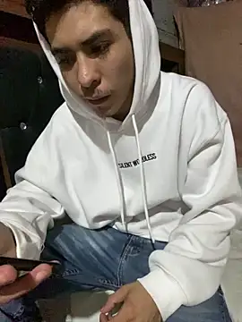 XxTheBoyBigPenisxX online show from June 23, 3:26 am
