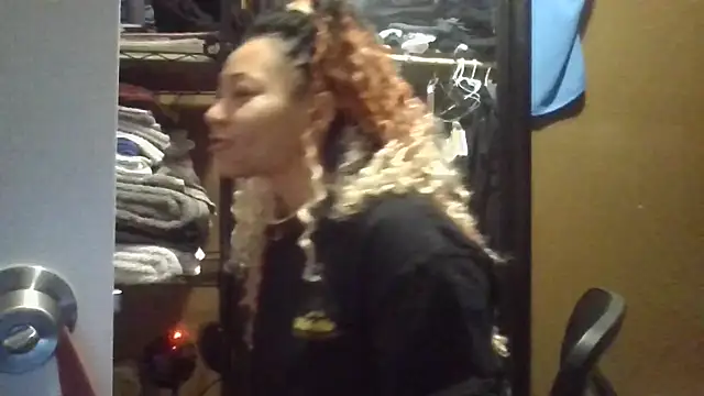 Flossee online show from January 8, 11:44 pm