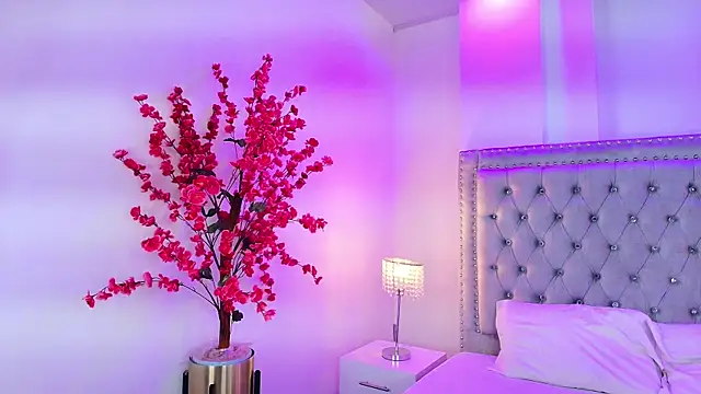 Ahilin luther online show from November 18, 11:57 am