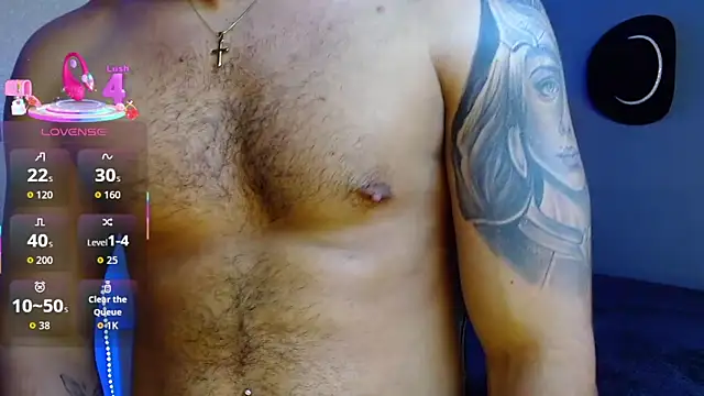 Snapshot of adamhairy chatting on June 5, 7:19 pm adamhairy online show from June 5, 7:19 pm