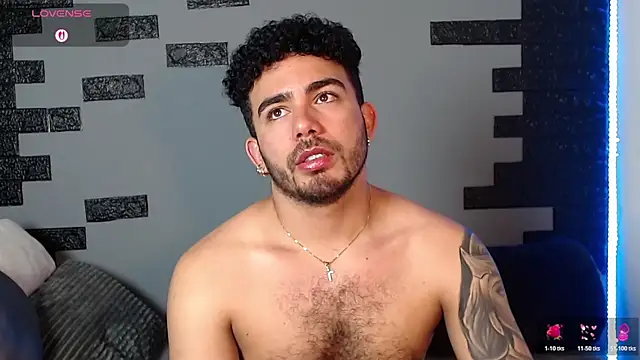 adamhairy online show from November 19, 10:43 pm