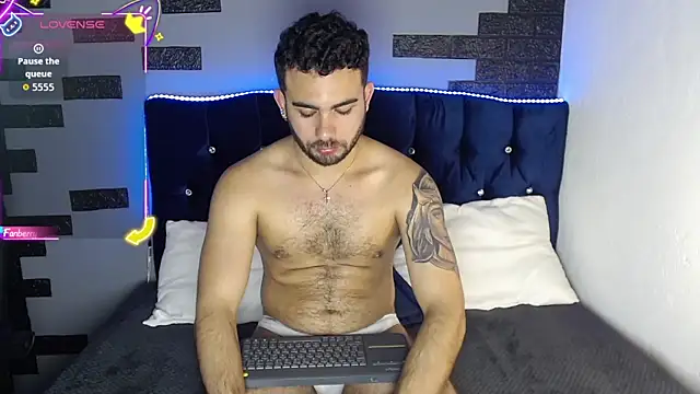 adamhairy online show from October 8, 11:05 pm