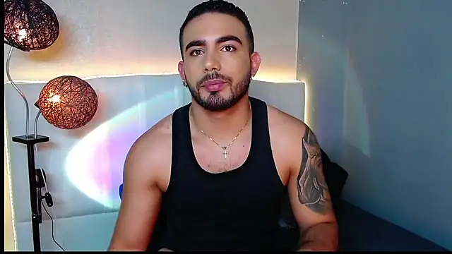 adamhairy online show from June 2, 7:58 pm