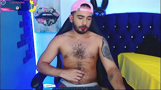 adamhairy online show from January 8, 8:15 pm